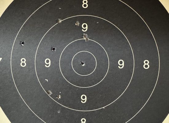 Beginn Ketttenschießen, 100 Meter Scheibe